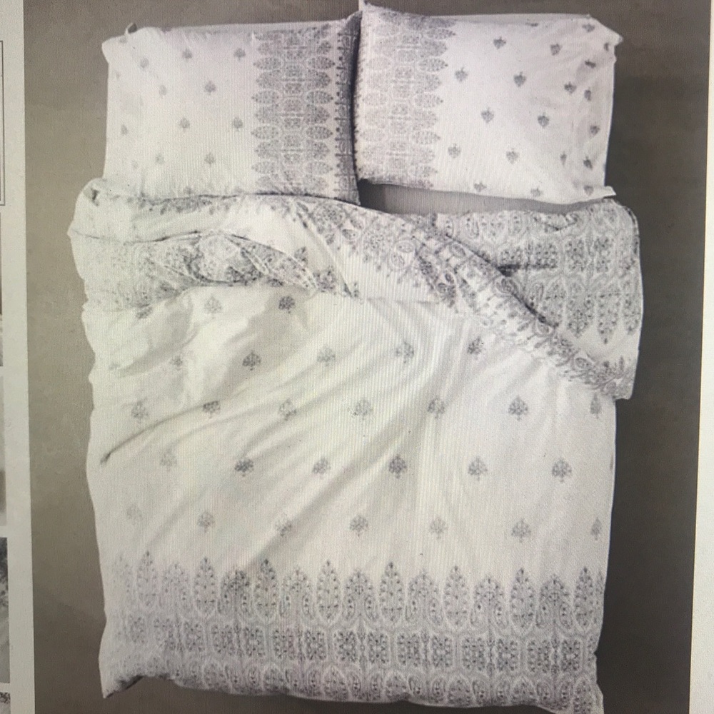 Urban Outfitters Battu Bordered Duvet Set
